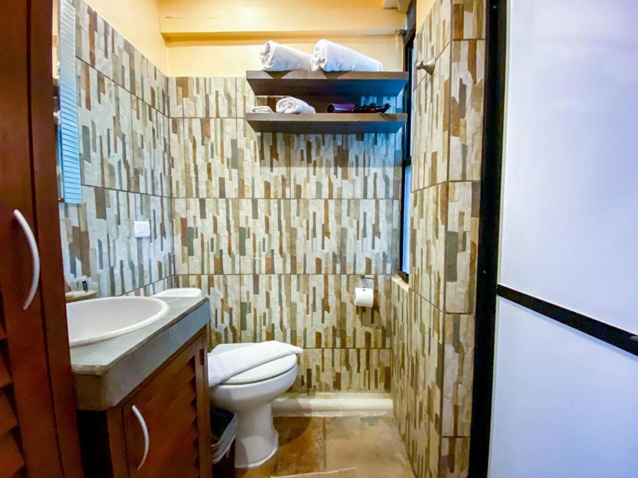Sweet Downtown With Pool Stepsto Mamitas Apartamento Playa del Carmen